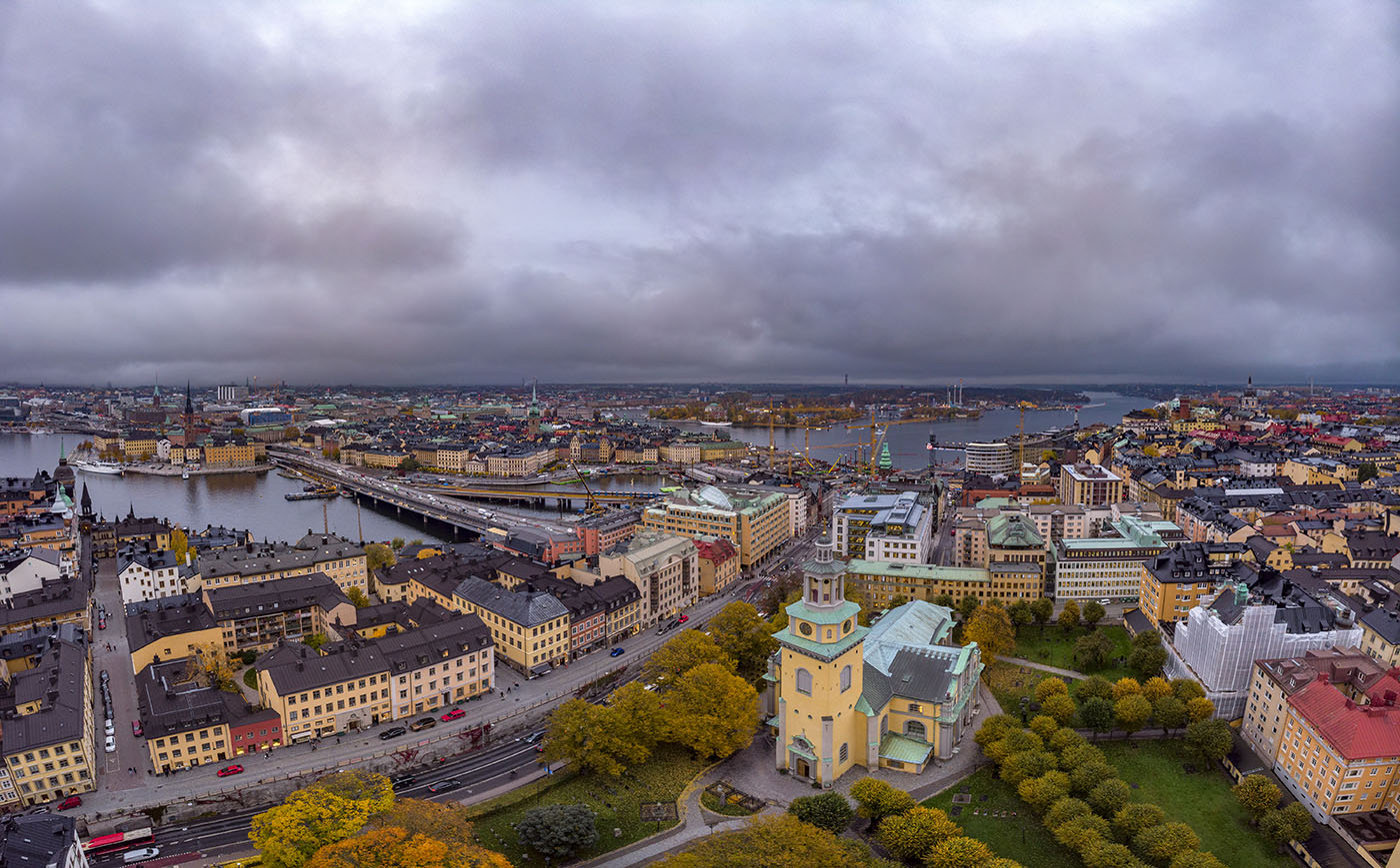 S:ta Maria Magdalena kyrka och utsikt mot Gamla Stan