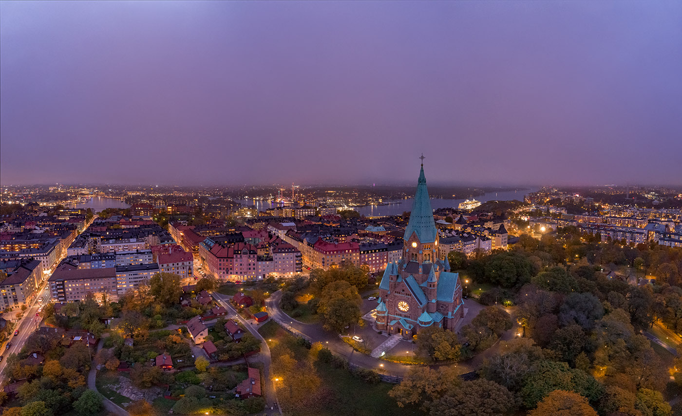 Nattfoto öve Södermalm och Sofiak yrkan.